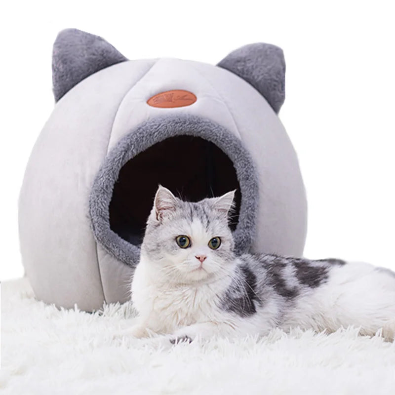 Comfortable Cat Bed & Cave