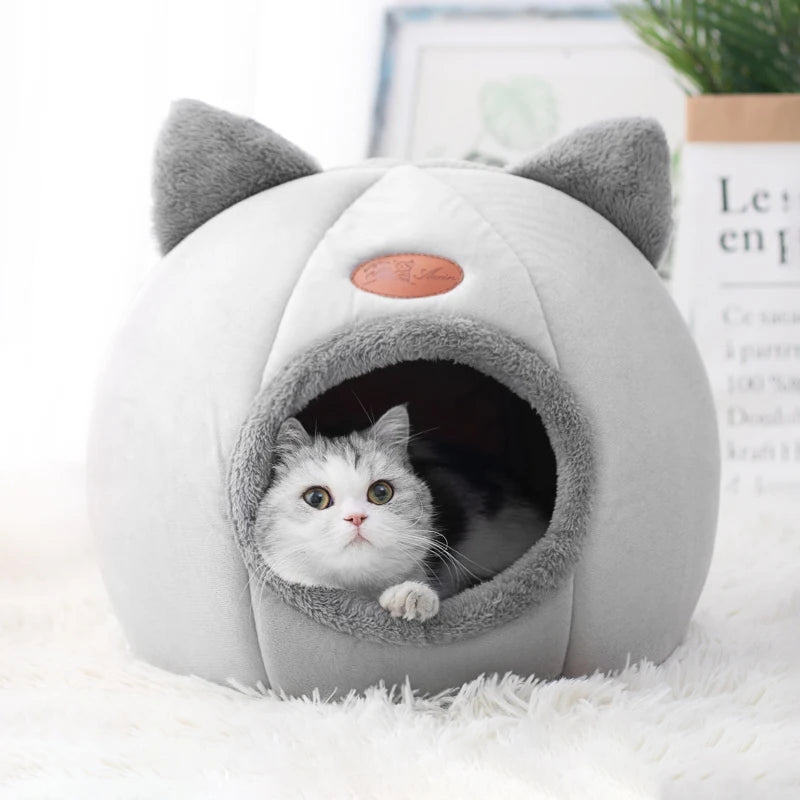 Comfortable Cat Bed & Cave
