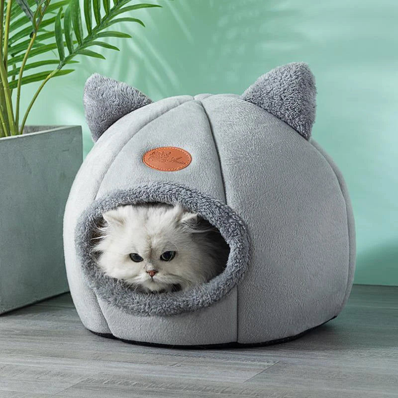 Comfortable Cat Bed & Cave